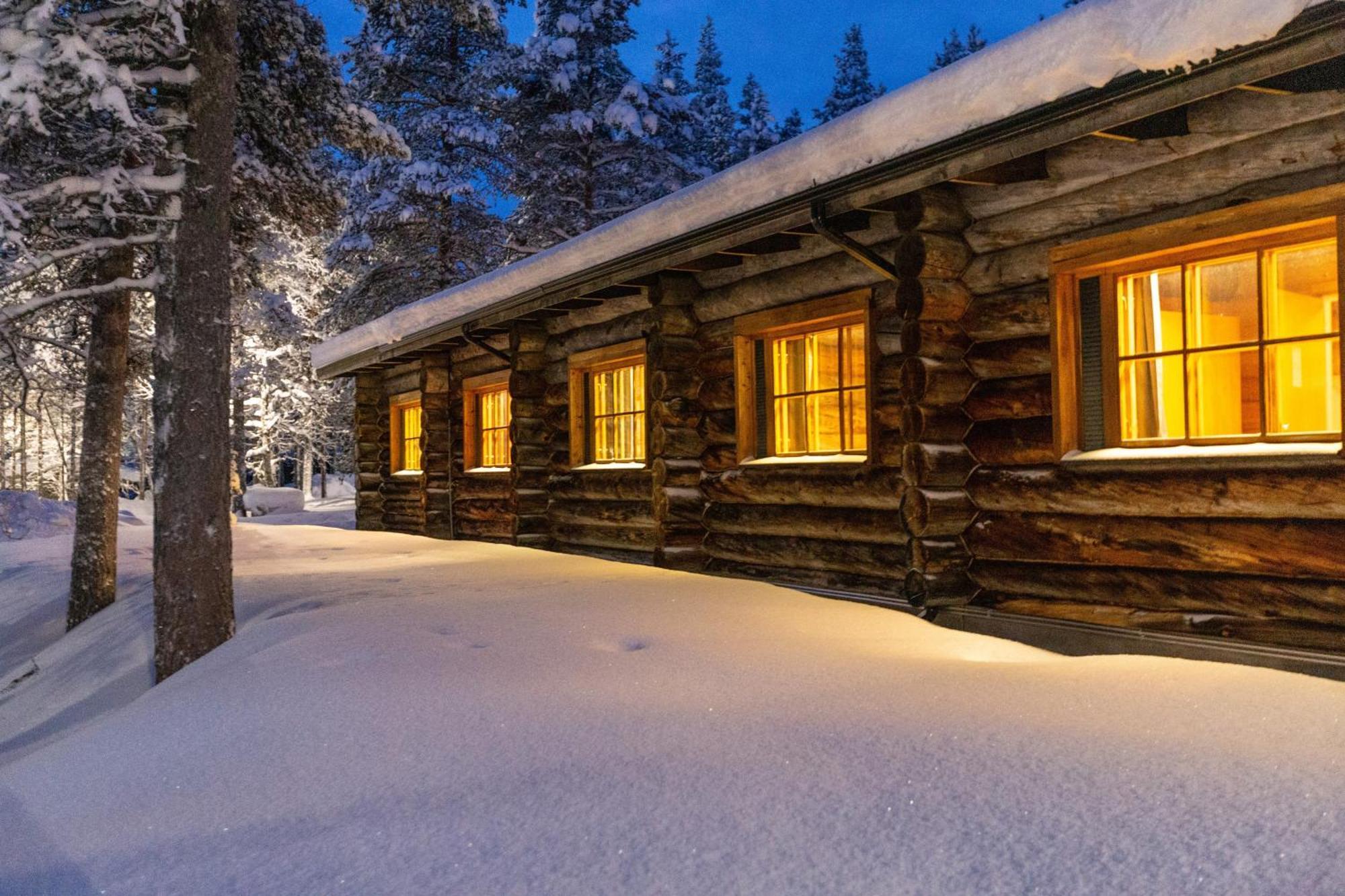 Kuukkeli Log Houses Aurora Resort ซาริเซลกา ภายนอก รูปภาพ