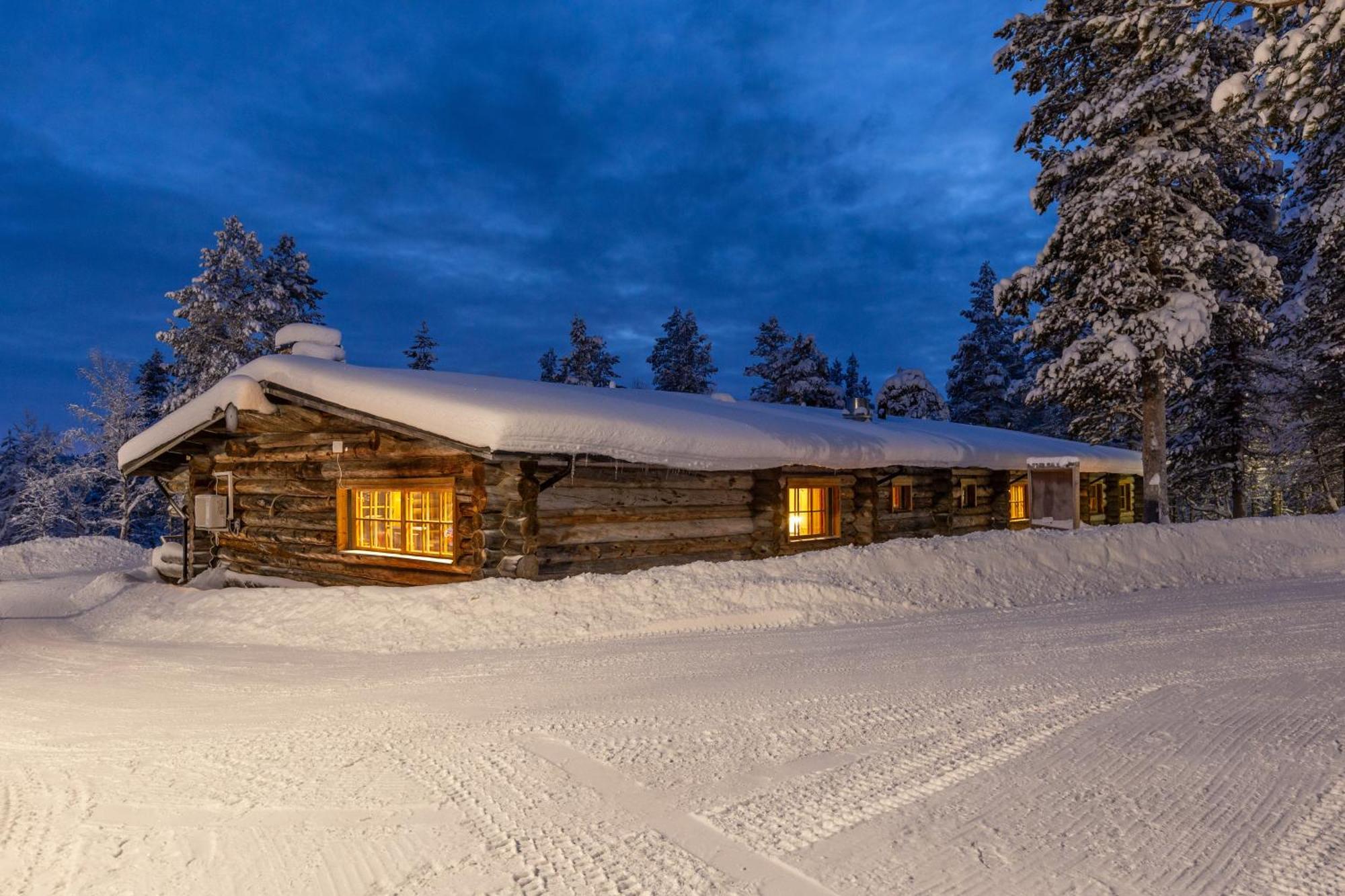 Kuukkeli Log Houses Aurora Resort ซาริเซลกา ภายนอก รูปภาพ